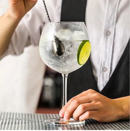 Copas de Gin Tonic y Vino