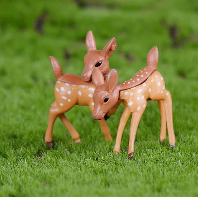 Deer figurines in pairs