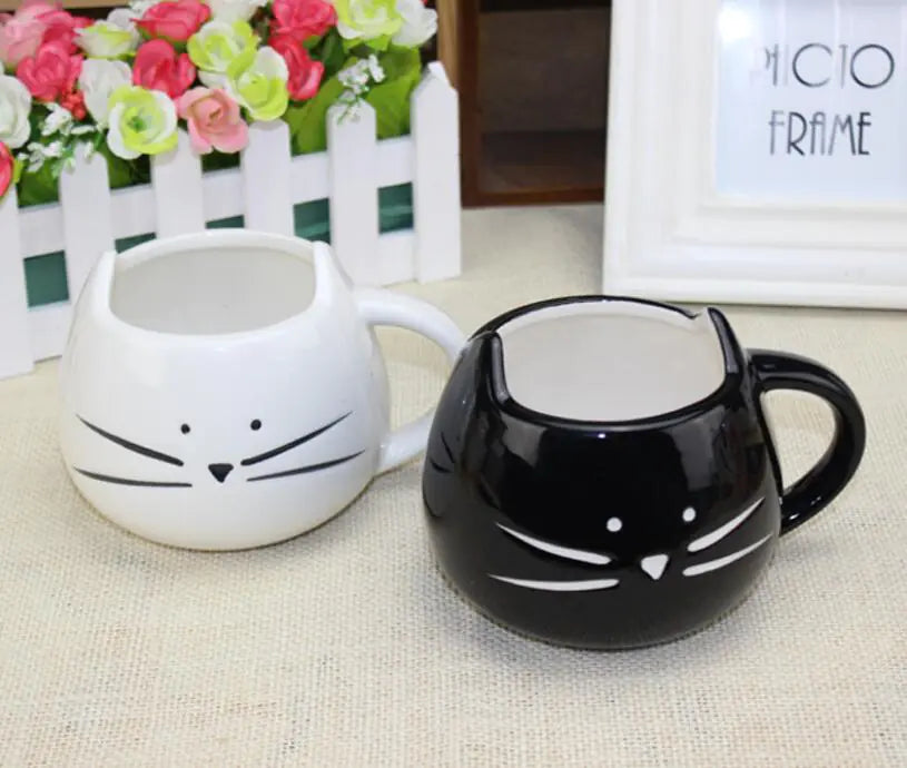 Taza Cerámica de Gato Blanco y Negro
