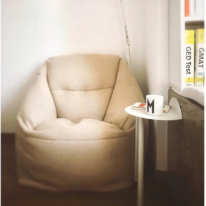 Minimalist Nordic Table