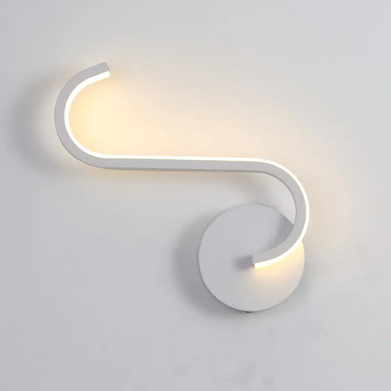 Semicircular lamp