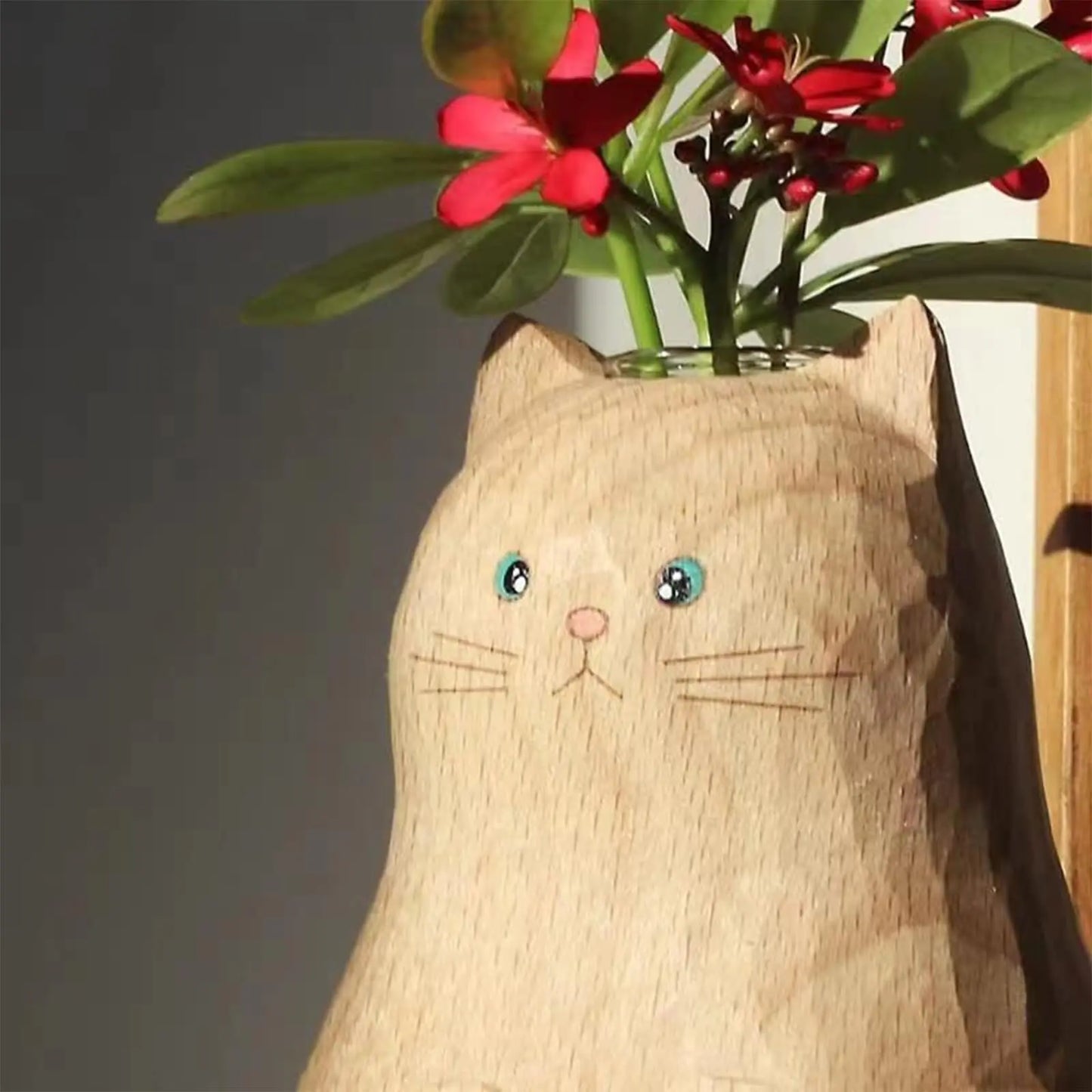 Wooden cat