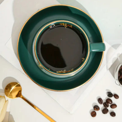 Tazas de Café de Cerámica con Borde Dorado y Bandeja